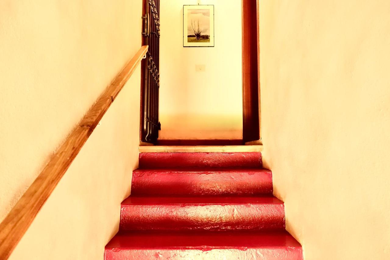 Agriturismo Montioni ソヴィチッレ エクステリア 写真