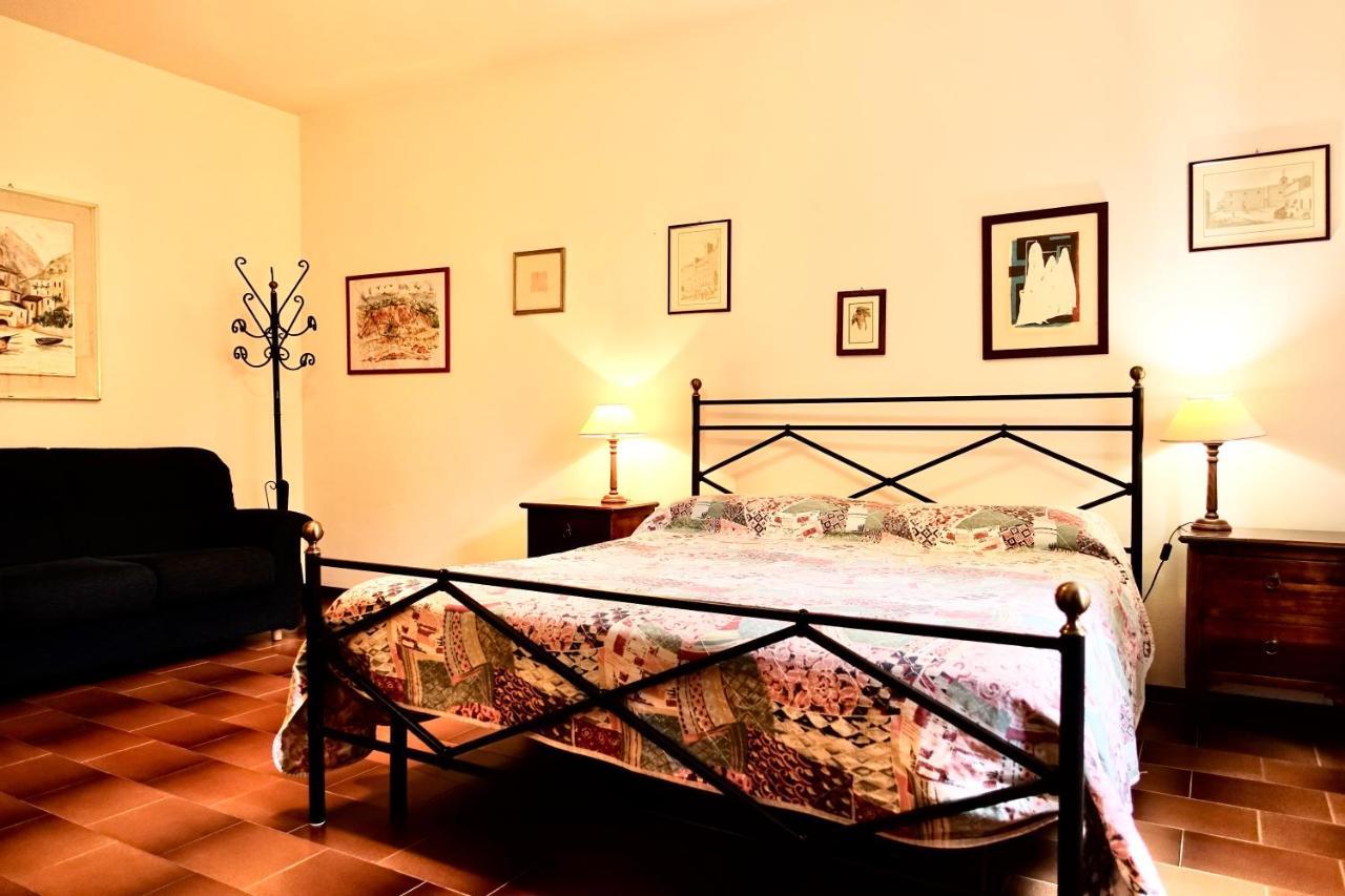 Agriturismo Montioni ソヴィチッレ エクステリア 写真