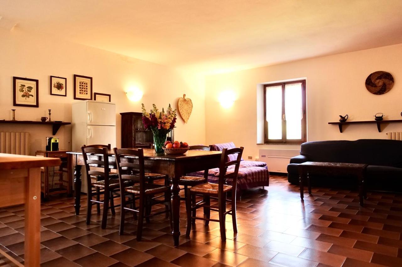 Agriturismo Montioni ソヴィチッレ エクステリア 写真