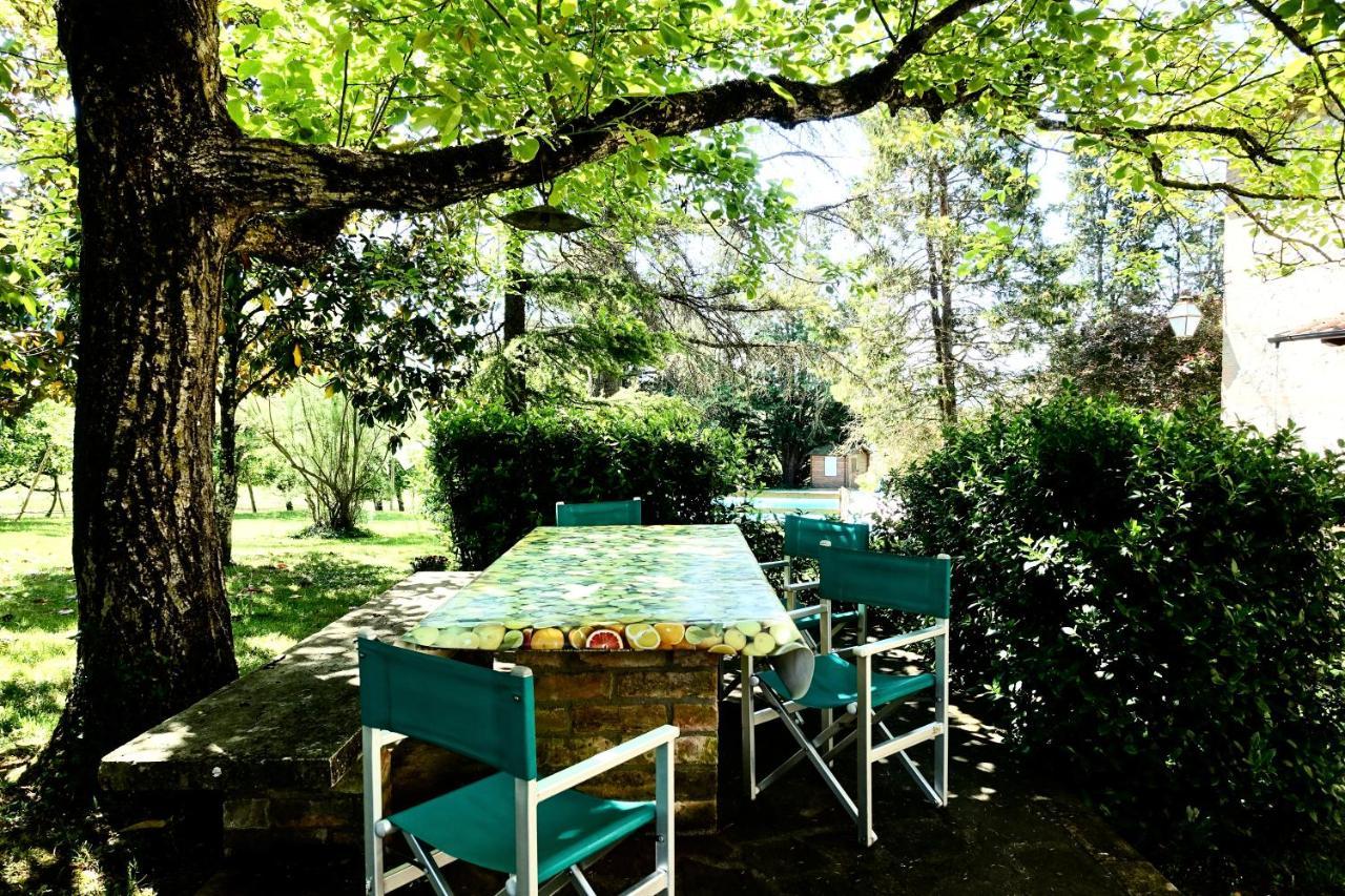 Agriturismo Montioni ソヴィチッレ エクステリア 写真