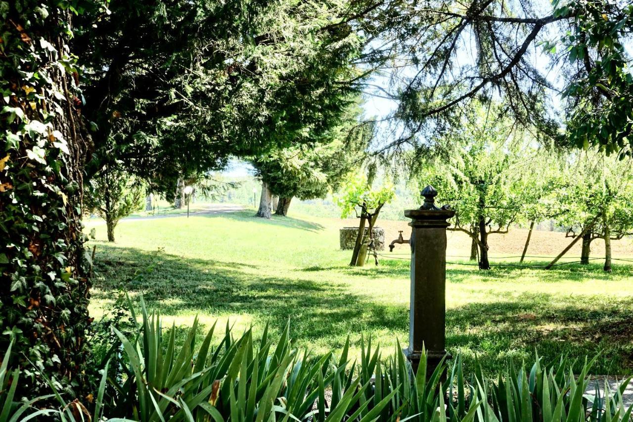 Agriturismo Montioni ソヴィチッレ エクステリア 写真