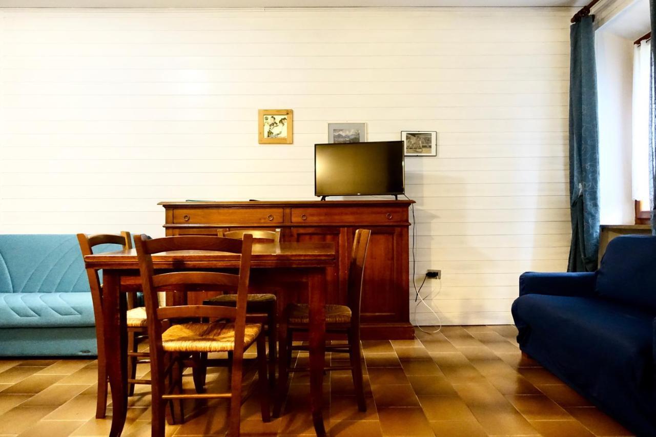 Agriturismo Montioni ソヴィチッレ エクステリア 写真