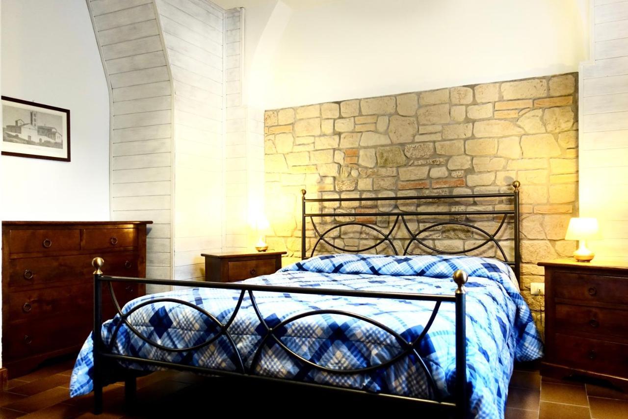 Agriturismo Montioni ソヴィチッレ エクステリア 写真